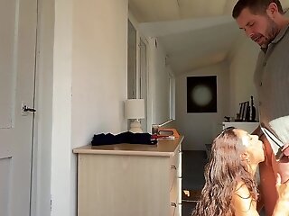 amateur-blowjob-cougar-couple-doggy style-porn